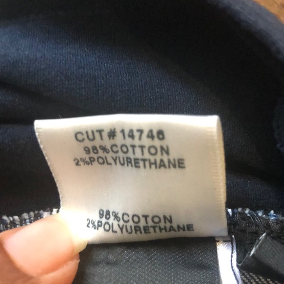 NWT! J Brand Selena floral pattern distressed maternity crop jeans - Picture 8 of 10